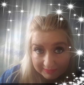 Meet your Posher, Michele